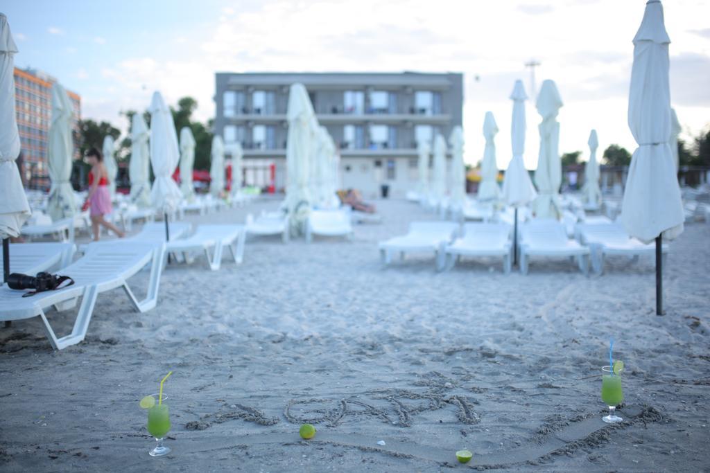 Hotel Agapi Mamaia Exterior photo